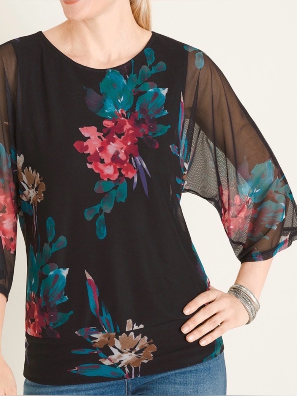 41. NWT WOMENS CHICO’S 2/L DETAIL TOP